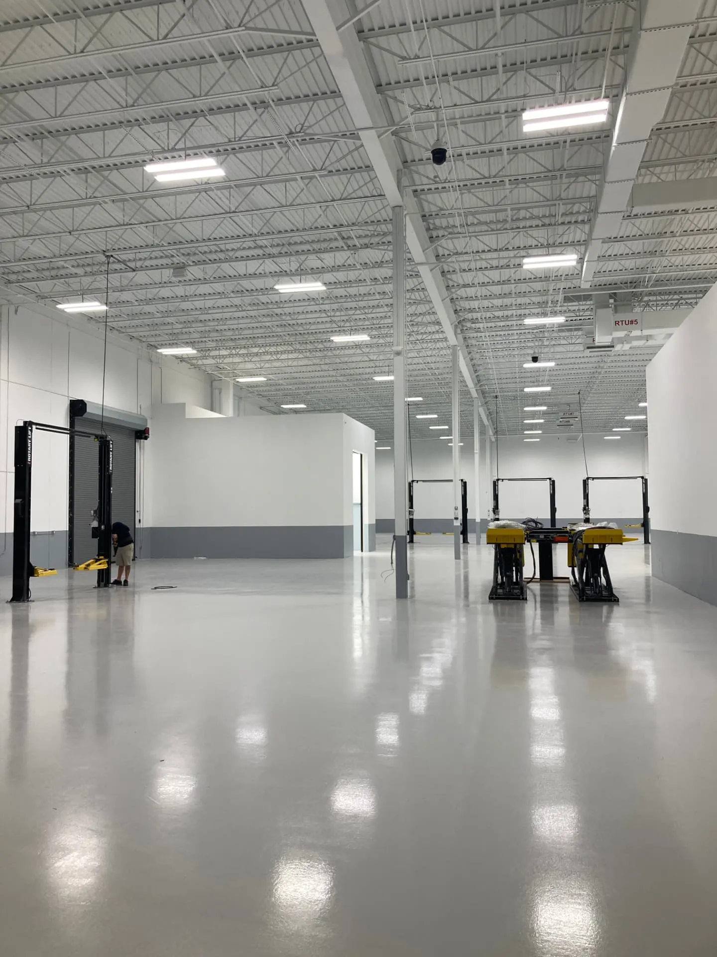 Extreme Velocity service facility interior
