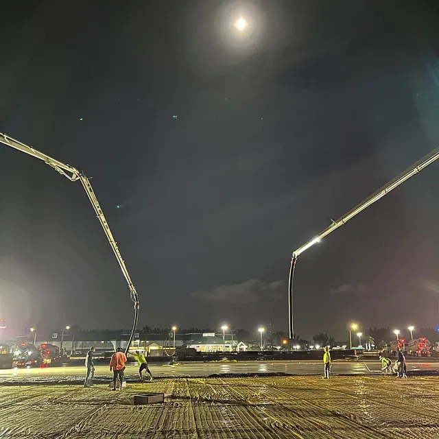 Hangar PBIA pouring tilt walls